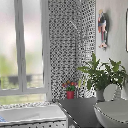Jolie Maison De A 5 Minutes De Paris Pour 5 Voyageurs Parking Inclus